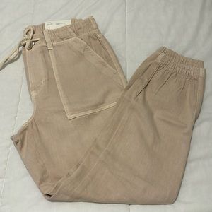 American Eagle Tomgirl Joggers